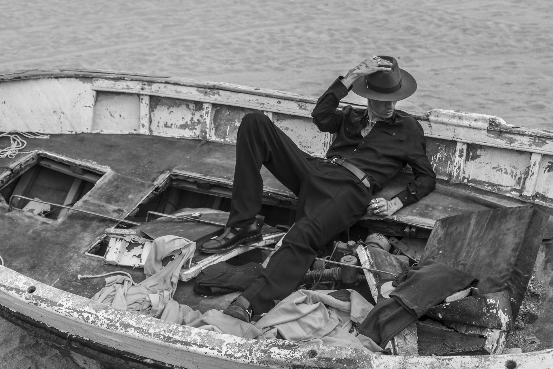 juan milan fashion story editorial le dernier etage magazine jisuisback  juan milan fashion story editorial le dernier etage magazine jisuisback