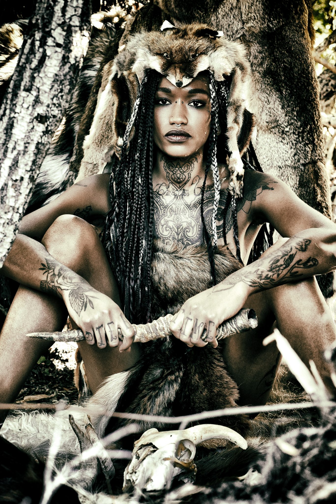 Horde's fashion story primitive fashion roots nature indian native american le dernier etage magazine editorial patrice berchery Horde's fashion story primitive fashion roots nature indian native american le dernier etage magazine editorial patrice berchery