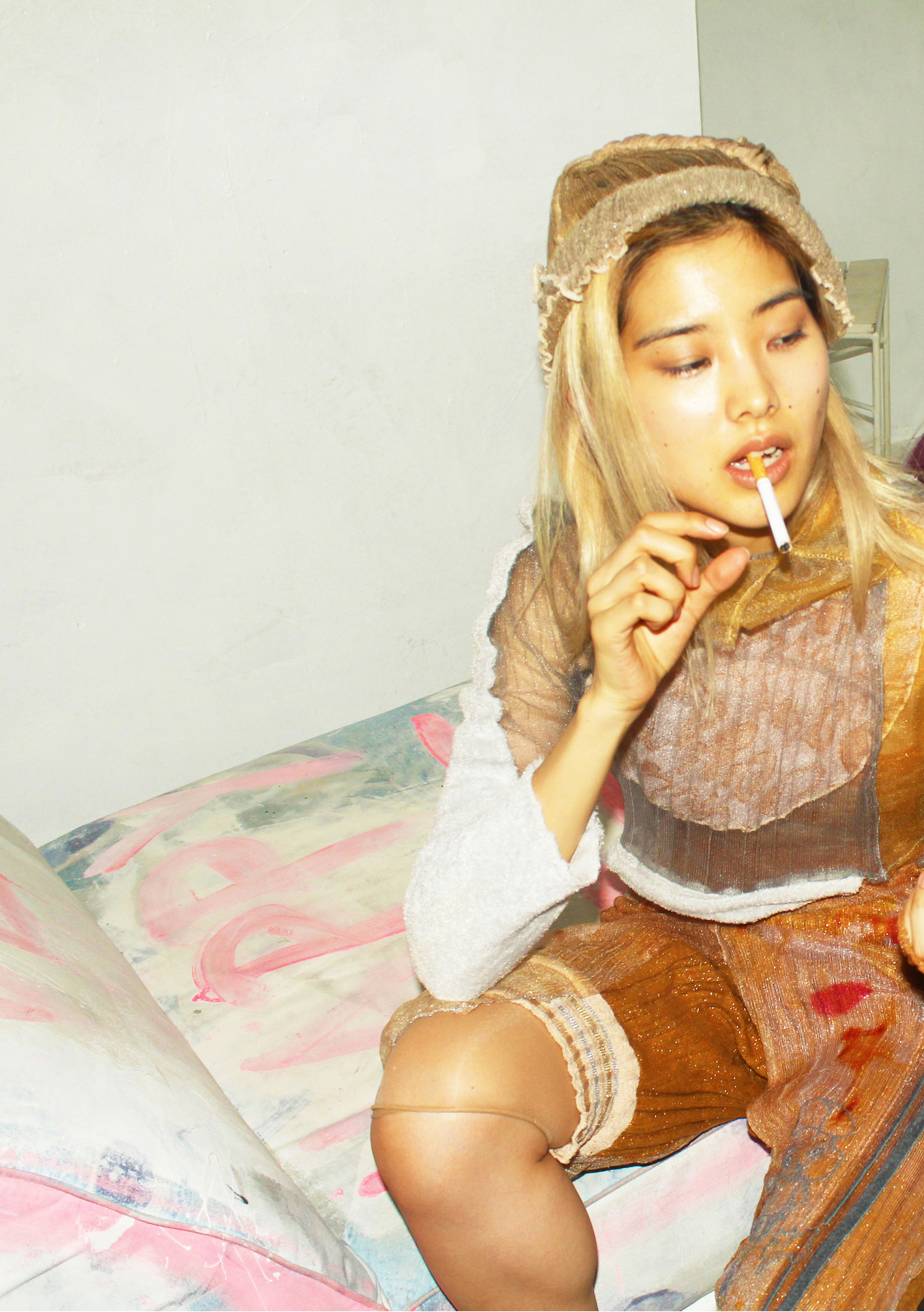 illusion of surroundings ceilne bouaziz spaceman collection edito fashion story le dernier etage magazine webditorial illusion of surroundings ceilne bouaziz spaceman collection edito fashion story le dernier etage magazine webditorial