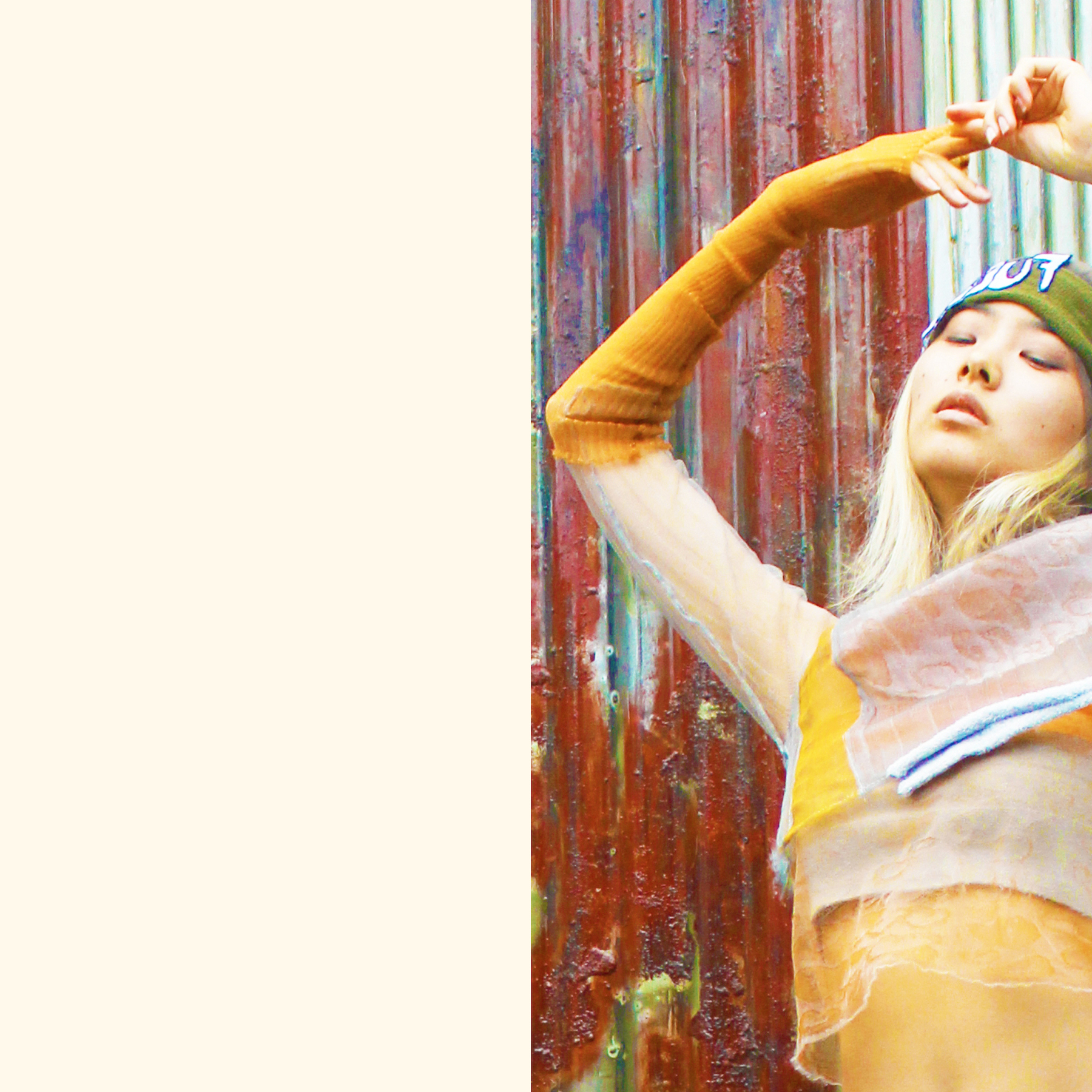 illusion of surroundings ceilne bouaziz spaceman collection edito fashion story le dernier etage magazine webditorial illusion of surroundings ceilne bouaziz spaceman collection edito fashion story le dernier etage magazine webditorial